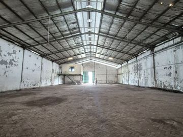 Dijual Gudang Osowilangon indah  Strategis