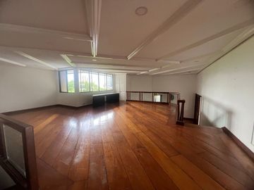 FOR RENT 10-Bedroom Corner House in White Plains, Quezon City - OBRH406