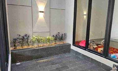 RUMAH BARU GRESS SUTOREJO SEMI FURNISH HIGH SPEC
