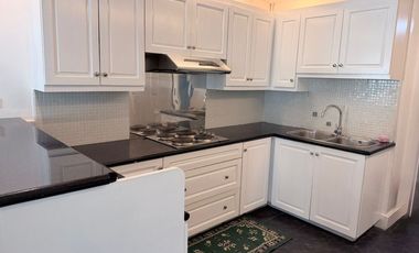 Elegant 3 Bedroom Corner Unit for Sale in Penhurst Parkplace, BGC