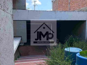 VENTA DE CASA DE UNA PLANTA