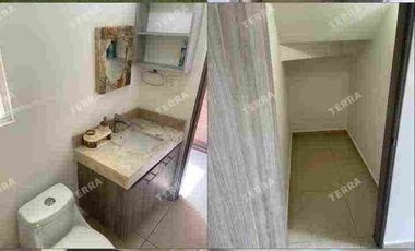 HERMOSA CASA EN RENTA TOTALMENTE AMUEBLADA Y EQUIPADA LOMAS DE ANGELÓPOLIS 3 PUEBLA 5 recámaras