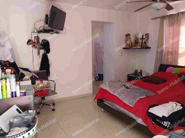 CASA EN VENTA EN PUERTA DE ANAHUAC,  ESCOBEDO,  N.L.