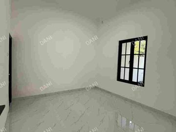 DIJUAL RUMAH BARU LUAS 158M² DI SUMMARECON BEKASI