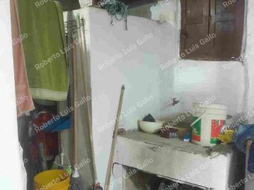 Vendo casa 1er. piso en manrique oriental