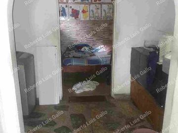 Vendo casa 2o. piso con garaje en manrique oriental cerca al parque Gaitán