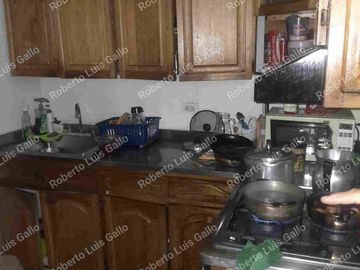 Vendo casa 2o. piso con garaje en manrique oriental cerca al parque Gaitán