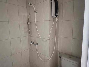 Apartemen Studio Furnished di Springlake, Summarecon Bekasi, Kota Bekasi
