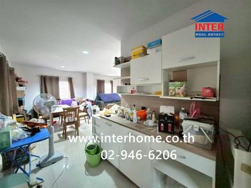 Two-story detached house, 60 sq.wa., Panyasiri Village, near Ladlumkaew Hospital, Soi Tesaban 7, Ladlumkaew, Pathum Thani.