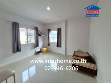 Two-story detached house, 60 sq.wa., Panyasiri Village, near Ladlumkaew Hospital, Soi Tesaban 7, Ladlumkaew, Pathum Thani.