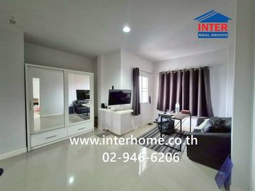 Two-story detached house, 60 sq.wa., Panyasiri Village, near Ladlumkaew Hospital, Soi Tesaban 7, Ladlumkaew, Pathum Thani.