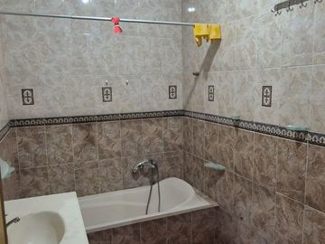 Rumah 2 Lantai Rungkut Surabaya - RM066APD