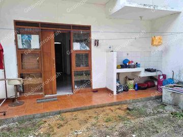 Disewakan Rumah 2 Lantai Di Cisaranten