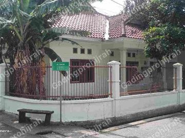Disewakan Rumah Di Cisaranten/Arcamanik