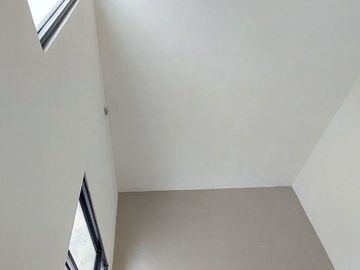 Rumah Atl Cipayung di Dekat Stasiun Kota Depok Lama, Mewah Murah Baru, Jual Dijual