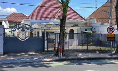 BANGUNAN KOMERSIAL DILOKASI TERBAIK PUSAT KOTA SURABAYA DISEWAKAN