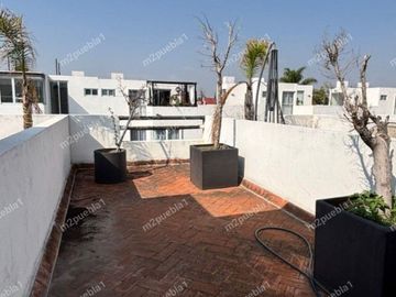 ZONA CAMINO REAL A CHOLULA Y UDLAP RENTA CASA 2 RECÁMARAS SIN MUEBLES