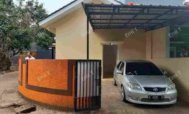 Rumah Huk di Griya Jatiraden 3 Jatisampurna Kota Bekasi