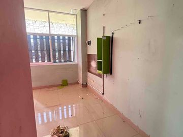 DISEWAKAN RUKO SIAP HUNI 3 LANTAI DI JALAN MEKAR WANGI BANDUNG