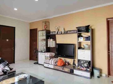 Rumah siap huni lokasi strategis di Discovery Bintaro