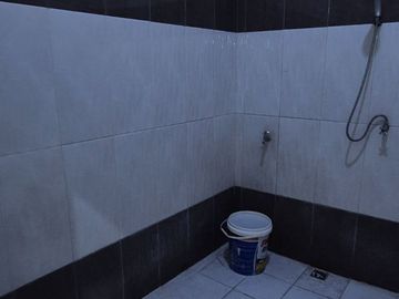 Rumah 1.5 Lantai Rungkut Surabaya – RM106APD
