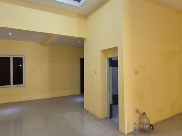 Rumah 1.5 Lantai Rungkut Surabaya – RM106APD