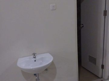 Rumah 2 Lantai Rungkut Surabaya – RM093APD