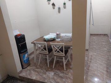 Rumah 2 Lantai Rungkut Surabaya – RM093APD