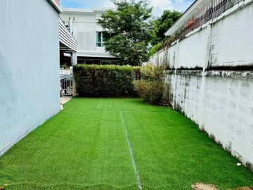 ขายทาวน์เฮ้าส์ หมู่บ้านโนโววิลล์ กรุงเทพฯ-ปทุมธานี พร้อมเข้าอยู่