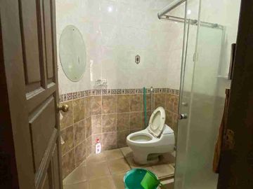 Dijual rumah mewah hook di taman laguna cibubur lokasi strategis dekat mall transmart cibubur dan Tol Cimanggis