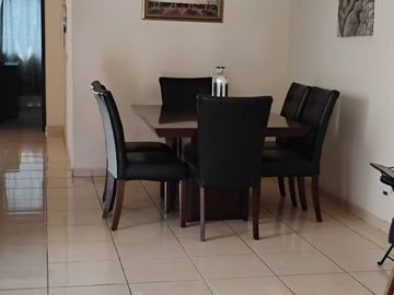 CASA EN RENTA AMUEBLADA FRACC SENDERO LAS MORAS, UNA PLANTA 2 RECAMARAS 2 BAÑOS