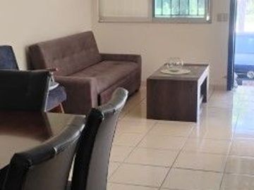 CASA EN RENTA AMUEBLADA FRACC SENDERO LAS MORAS, UNA PLANTA 2 RECAMARAS 2 BAÑOS