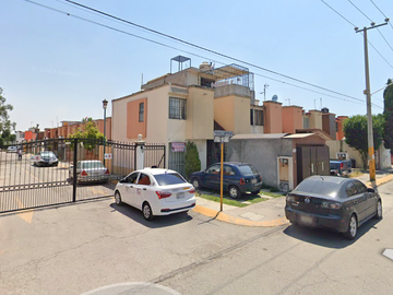 Venta de casa PASEOS DE LA SUPERACION, Colonia Paseos de Chalco
