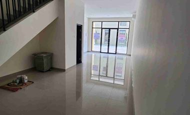 Ruko Hudson Double Facade Gading Serpong