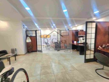 Ordoñez Lasso Rento Oficinas en Cuenca 90m2 un garaje