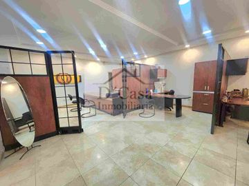 Ordoñez Lasso Rento Oficinas en Cuenca 90m2 un garaje