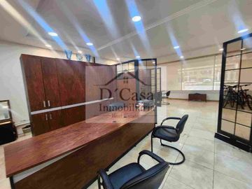 Ordoñez Lasso Rento Oficinas en Cuenca 90m2 un garaje