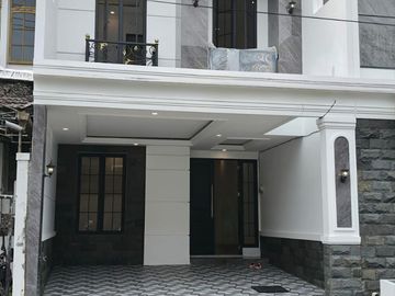Kertajaya Indah Merican Style Strategis Dekat Galaxy Mall