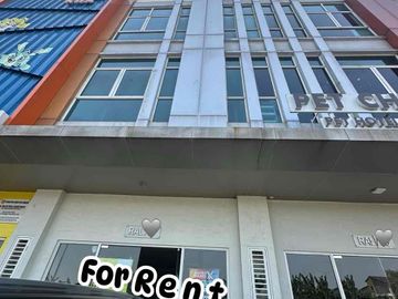 Burgundy Commercial Summarecon Bekasi Strategis Bulevar