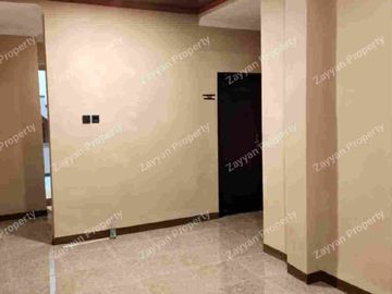 Rumah Cantik Klampis Surabaya