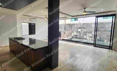 SE RENTA AMPLIA  CASA DE 4 RECÁMARAS,ALBERCA PRIVAD,A, SEGURIDAD,  AMENIDADES 2 CASAS CLUB, UBICADA EN RESIDENCIAL AQUA BY CUMBRES CANCÚN