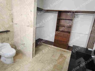 SE RENTA AMPLIA  CASA DE 4 RECÁMARAS,ALBERCA PRIVAD,A, SEGURIDAD,  AMENIDADES 2 CASAS CLUB, UBICADA EN RESIDENCIAL AQUA BY CUMBRES CANCÚN