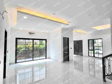 Rumah Brand New The ICON BSD City
