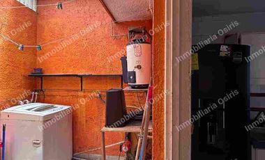 LOMAS DEL MÁRMOL CASA EN RENTA