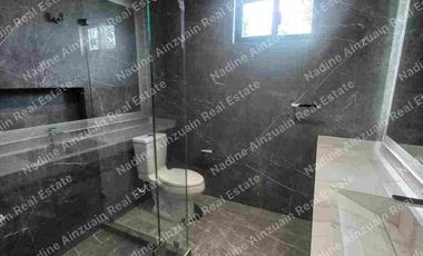EN VENTA HERMOSA Y AMPLIA CASA EN RESIDENCIAL VÍA CUMBRES CANCÚN. 4 RECÁMARAS, ALBERCA, CUARTO DE SERVICIO, AMENIDADES, SEGURIDAD 24 HORAS.