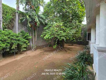 Jual Rumah Dian Istana, Wiyung, Dukuh Pakis, Graha Family