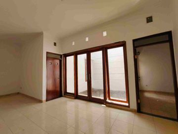 For Rent Rumah siap huni di TKI 3