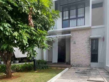 Dijual Rumah Murah 2 lantai Cluster Burgundy di Summarecon Bekasi