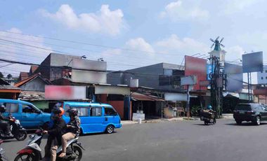Ruko Strategis Kawasan Ramai di Simpangan Depok Jabar