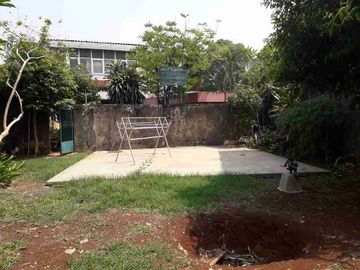 for Salle rumah lama cocok untuk usaha dan hunian di Pejaten Barat jakarta selatan